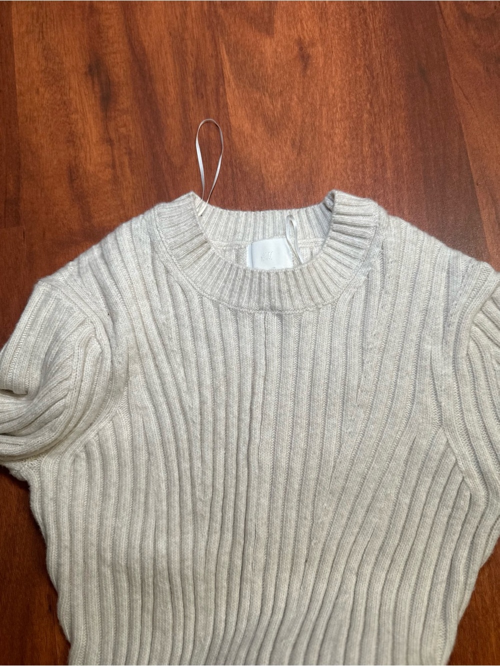 H&M Ribbed Knit Long Sleeve Sweater Dress in Cream - Picture 3 of 5